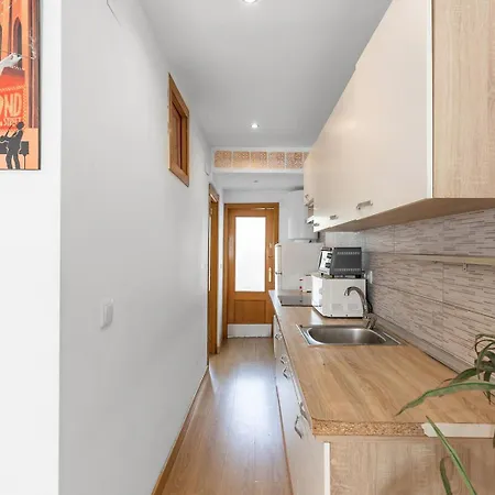 Sunny Retreat Near Market * Alicante