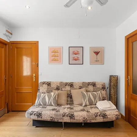 Sunny Retreat Near Market Apartment *
